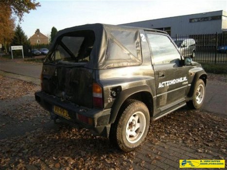 Suzuki Vitara - Metal Top JLX - 1