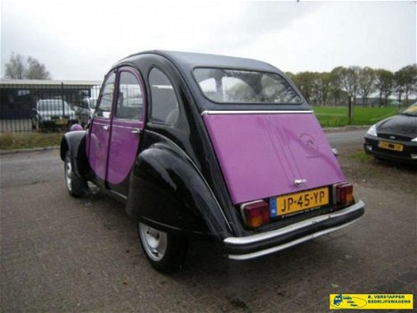 Citroën 2 CV - 6 Special - 1