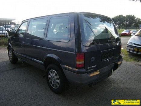 Chrysler Voyager - 3.3i V6 LE Automaat - 1