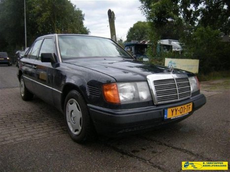 Mercedes-Benz 300-serie - 300 D Turbo - 1