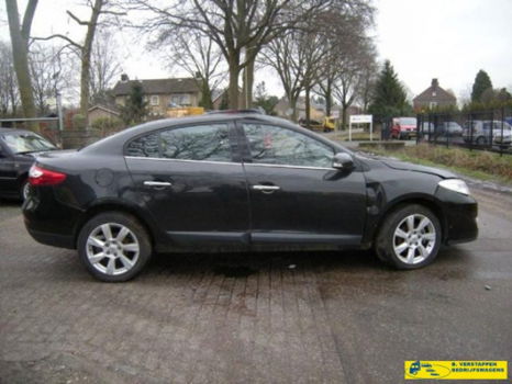 Renault Fluence - Z.E Expression - 1