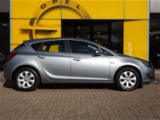 Opel Astra - 1.4 Turbo 120pk BlitZ / Navi / LM / 70000KM