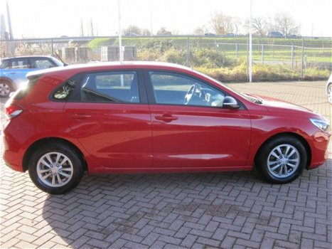 Hyundai i30 - 1.0 T-GDI-COMFORT*AIRCO*CRUISE CONTROL* PARKEERHULP ACHTER*LM VELGEN* MET FABRIEKSGARA - 1