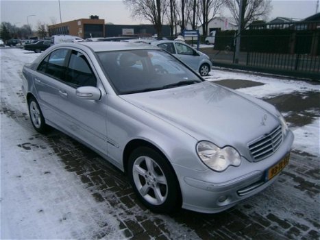 Mercedes-Benz C-klasse - 200 CDI Elegance - 1