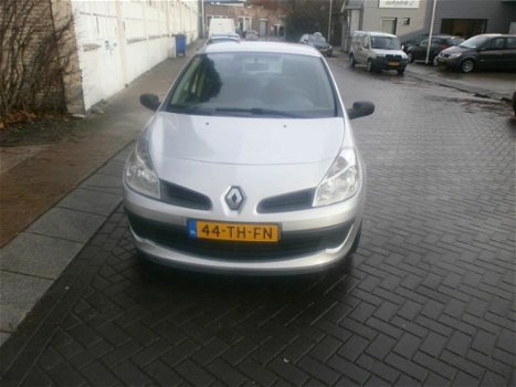 Renault Clio - 1.2-16V Dynamique Comfort - 1