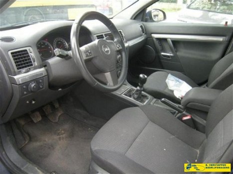 Opel Vectra - 1.9 CDTi Business facelift model motor n - 1