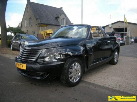 Chrysler PT Cruiser Cabrio - 2.4i Limited met schade - 1