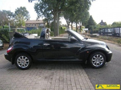 Chrysler PT Cruiser Cabrio - 2.4i Limited met schade - 1