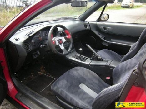 Honda CRX - 1.6 CRX ESi vtec motor met oa AIRCO - 1