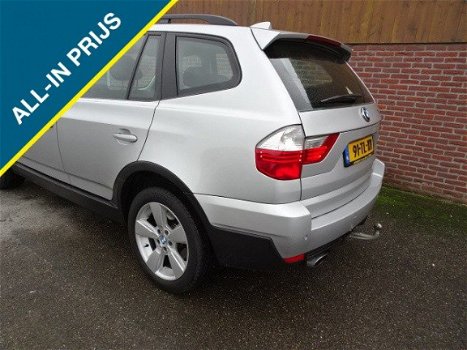 BMW X3 - 2.0i Introduction - Navi - Nieuwstaat - 1