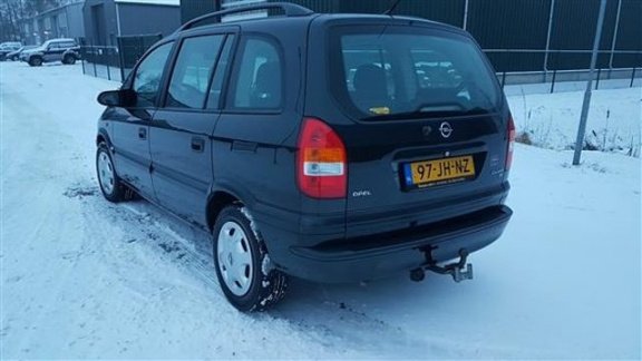 Opel Zafira - 1.6-16V Comfort - 1