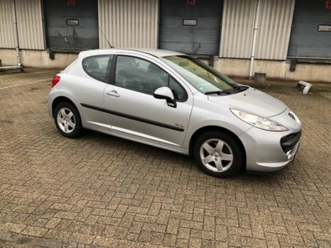 Peugeot 207 - 1.4 VTi X-line - 1