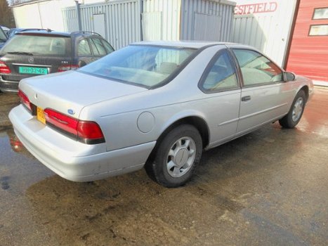 Ford Thunderbird - USA 3.8 V6 LX - 1