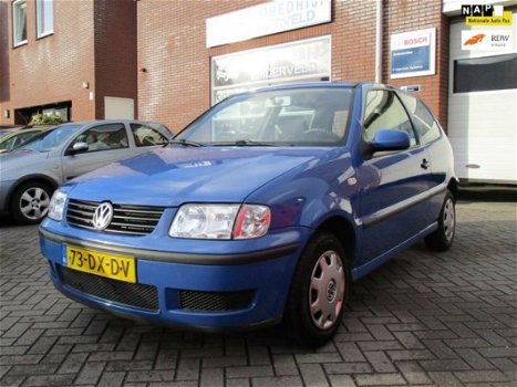 Volkswagen Polo - 1.4 Trendline - 1