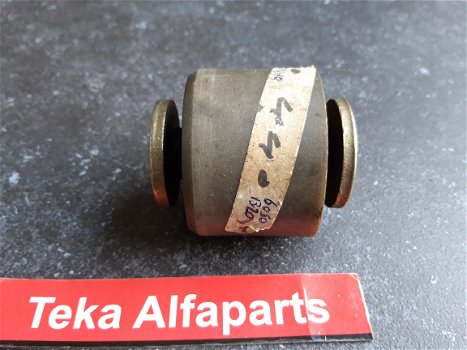 Alfa Romeo Alfasud & 33 Silent Block 60744985 NOS - 3