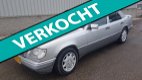 Mercedes-Benz E-klasse - 320 Elegance - 1 - Thumbnail