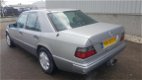 Mercedes-Benz E-klasse - 320 Elegance - 1 - Thumbnail