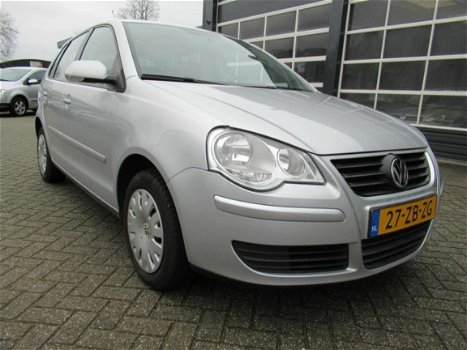 Volkswagen Polo - 1.4-16V Optive 5 drs / AIRCO / 1e EIGENAAR / 80.558km - 1