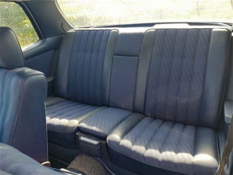 Mercedes-Benz 230 - (W123) CE aut. *SHOWROOMWAARDIG - 1