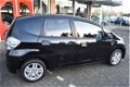 Honda Jazz - 1.3 i-VTEC Comfort Hybrid /automaat/ - 1 - Thumbnail