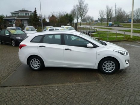 Hyundai i30 Wagon - 1.6 GDI i-Drive 1e eigenaar Rijklaarprijs - 1