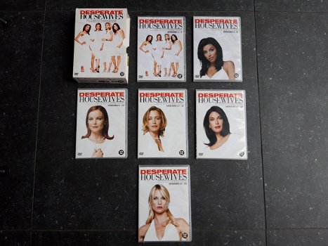 Desperate Housewives Seizoen 1 Origineel (6XDVD) Gebruikt - 3