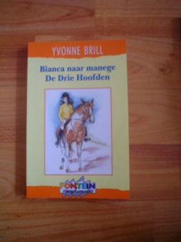 Bianca reeks door Yvonne Brill (uitgegeven door De Fontein) - 3