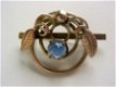 Oude broche met blauw geslepen steentje - 4 - Thumbnail