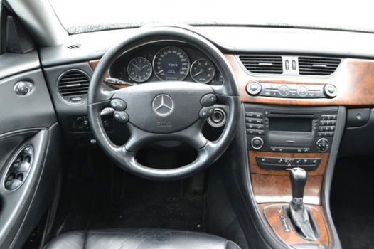 Mercedes-Benz CLS-klasse - 320 CDI Prestige Xenon, Navi, Stoelverwarming, CruiseControl, Clima, PTS, - 1