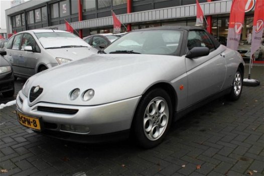 Alfa Romeo Spider - 2.0-16V T.Spark zeer nette en goed onderhouden alfa - 1