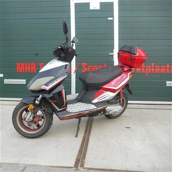 Gebruikte scooteronderdelen - 7