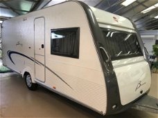 Bürstner Belcanto 465 TS vast bed en rondzit