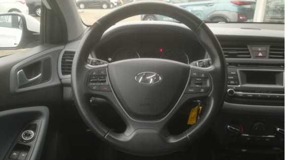 Hyundai i20 - 1.2 i-Motion inclusief Autogasinstallatie (LPG-G3) - 1