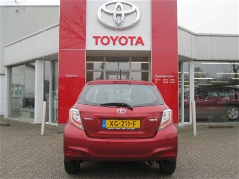 Toyota Yaris - 1.0 Aspiration, Camera LM-Velgen, Bluetooth - 1