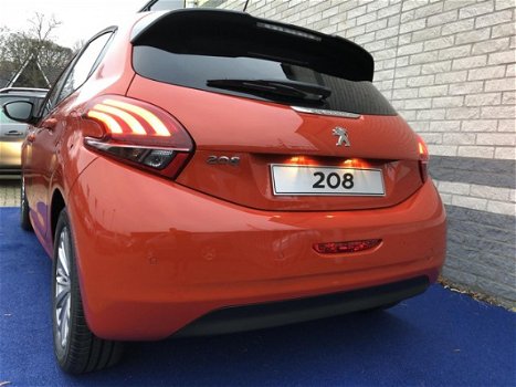 Peugeot 208 - SIGNATURE 82PK | NAVIGATIE| AIRCO | APPLECARPLAY/ANDROID AUTO | - 1