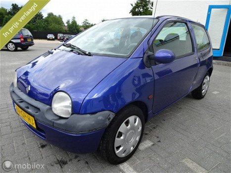 Renault Twingo - - 1.2 Expression STUURBEKRACHTIGING - 1