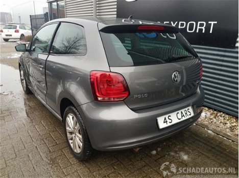 Volkswagen Polo - 1.6 TDI STYLE AIRCO/STOELVERW/LMV RIJDBAAR - 1