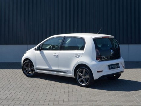 Volkswagen Up! - Up Automaat 16