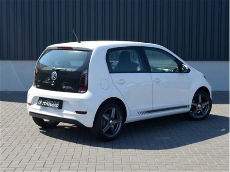 Volkswagen Up! - Up Automaat 16