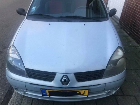 Renault Clio 1.2 16V 2003 Onderdelen en Plaatwerk - 3