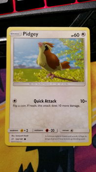 Pidgey 122/181 Team up - 1