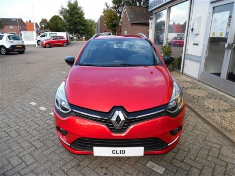 Renault Clio Estate - TCe 90 Limited Camera Climate Control - 1