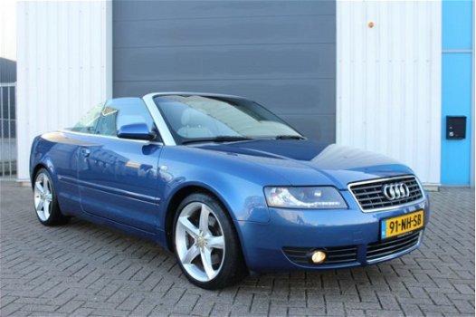 Audi A4 Cabriolet - 2.4 V6 Exclusive, Leer, Clima, LED, Lichtmetaal - 1