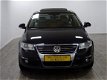 Volkswagen Passat - 3.2 V6 FSI 4MOTION HIGHLINE AUT./ LEER/ NAVI - 1 - Thumbnail