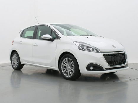 Peugeot 208 - 1.6 BlueHdi 100pk Executive | Navigatie | Climate Control | 16