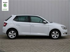 Skoda Fabia - 1.2 TSI Ambition Businessline Pro