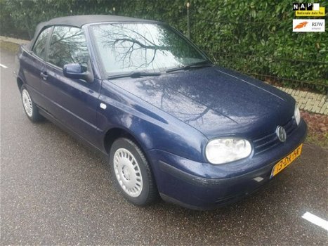 Volkswagen Golf Cabriolet - 1.9 TDI Trendline Cabrio - 1