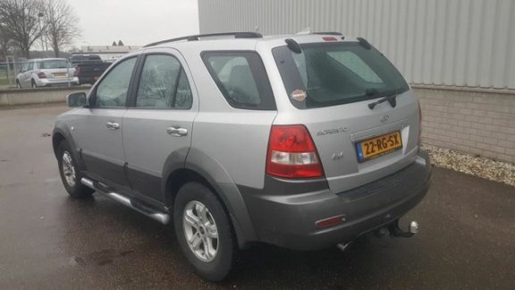 Kia Sorento - 2.4i EX Luxe - 1