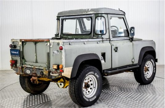 Land Rover Defender - 90 2.5 D Pick-up - 1