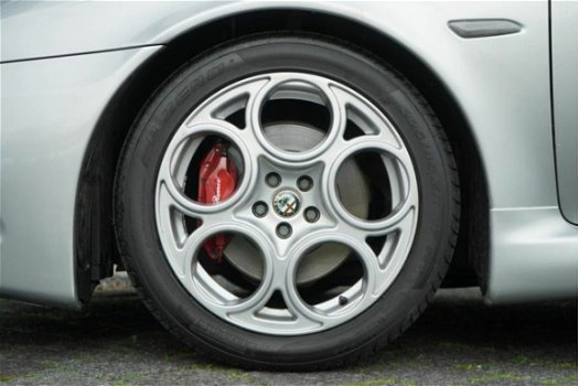 Alfa Romeo 156 - 3.2 V6 GTA - 1